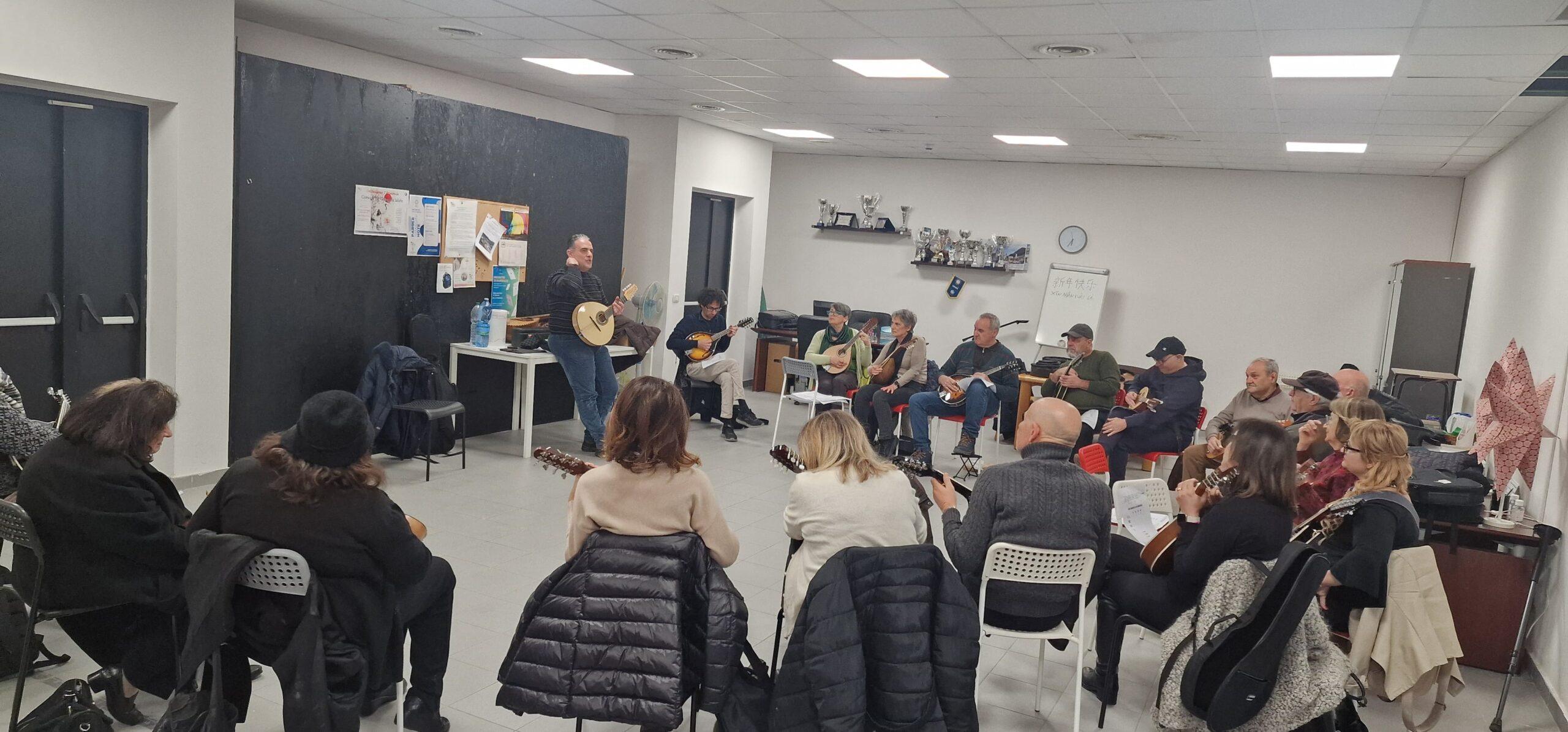 Primo corso di mandolino — fotografia 4